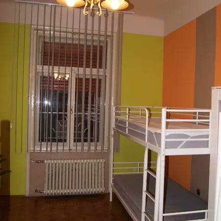 Hostel Happy Budapest